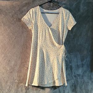 Hollister L Yellow Flowers Mini Dress